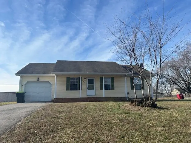 924 Linda Dr, Oak Grove, KY 42262 - #1