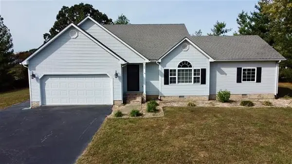 65 Sunset Ln, Smiths Grove, KY 42171