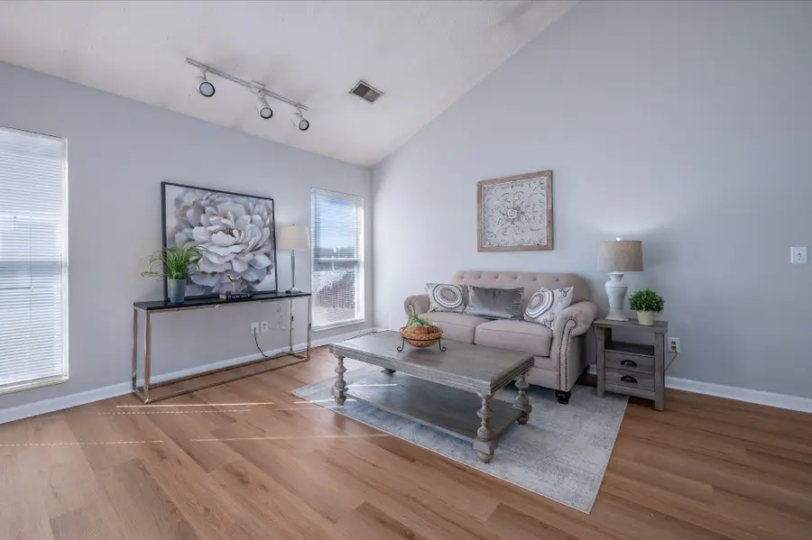 1012 Pawnee Trl, Madison, TN 37115 - #3