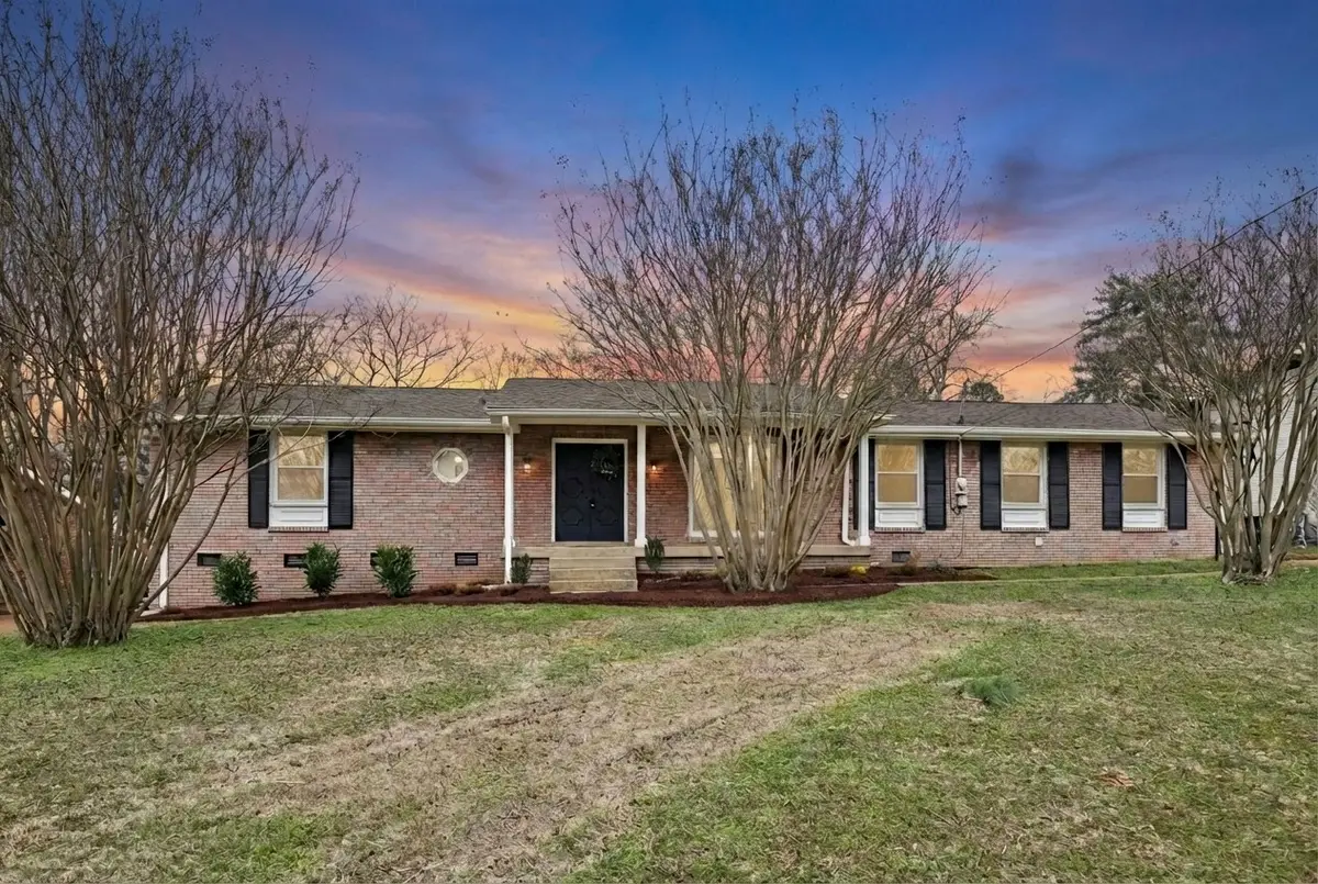 7418 Harrow Dr, Nashville, TN 37221 - Image #1