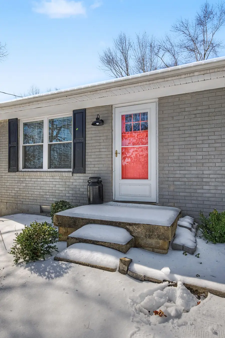 112 Valleywood Ct, Dickson, TN 37055 - Image #2