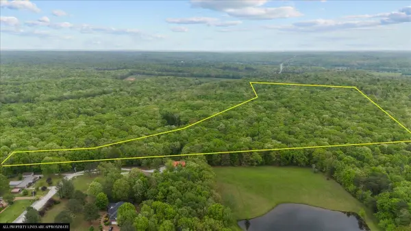 0 Indian Creek Rd, Mc Ewen, TN 37101