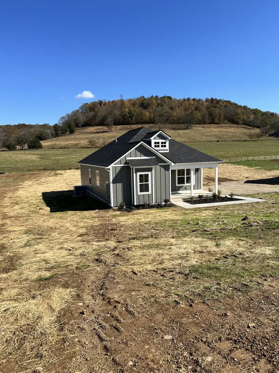 9720 Campbellsville Rd, Pulaski, TN 38478 - #3