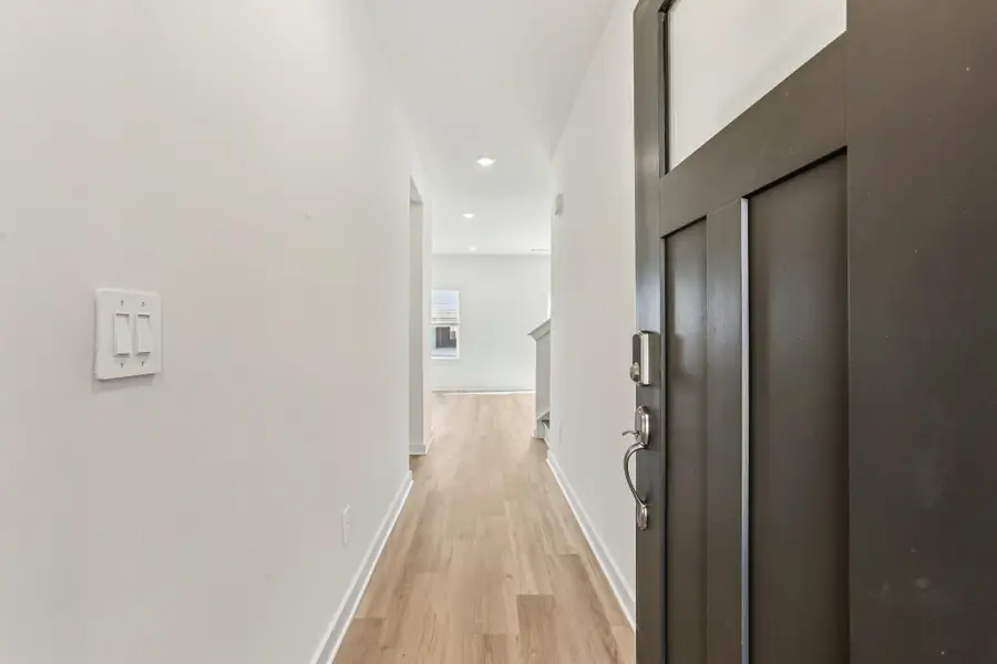 535 Goldfinch Way, Clarksville, TN 37043 - Image #2