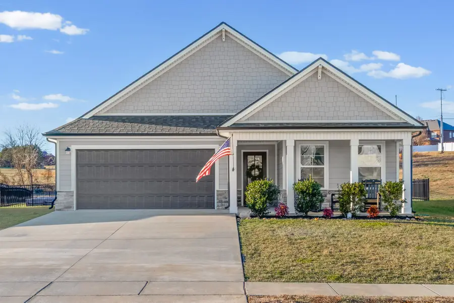 333 Frontier Dr, Clarksville, TN 37043 - Image #2