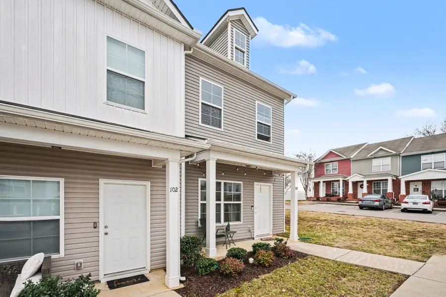 100 Kathryn Ct, Columbia, TN 38401 - #3