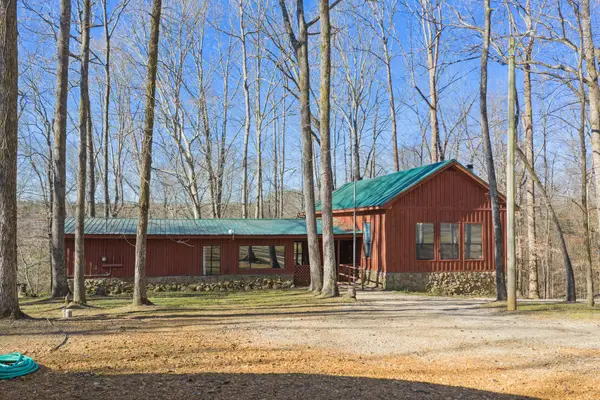 261 Edwards Ln, Pocahontas, TN 38061