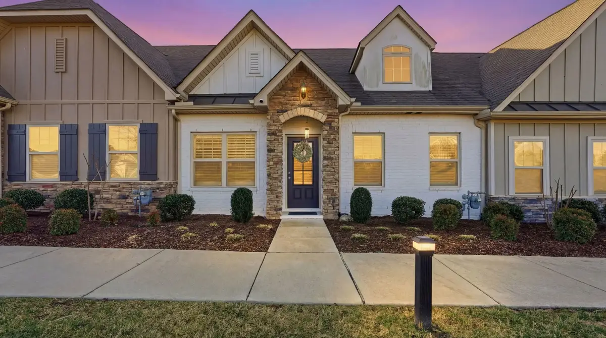 330 Madeira Pl, Gallatin, TN 37066 - Image #1