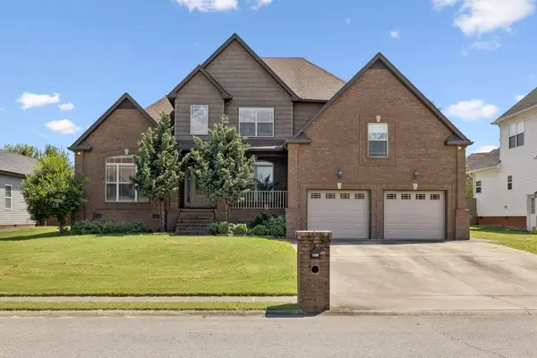 1508 Green Grove Way, Clarksville, TN 37043