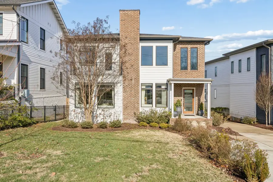 914C Acklen Ave, Nashville, TN 37203 - #2