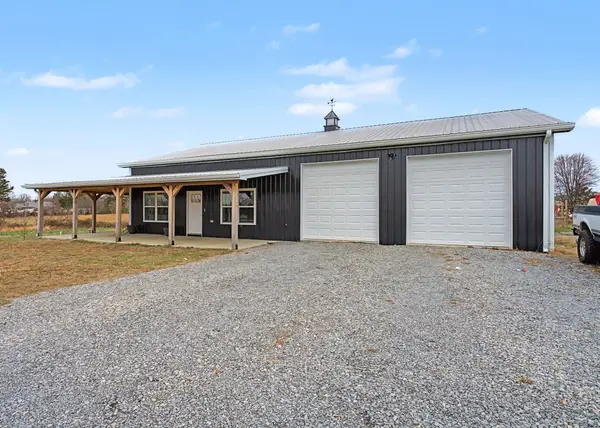 437 Colonial Rd, Hohenwald, TN 38462