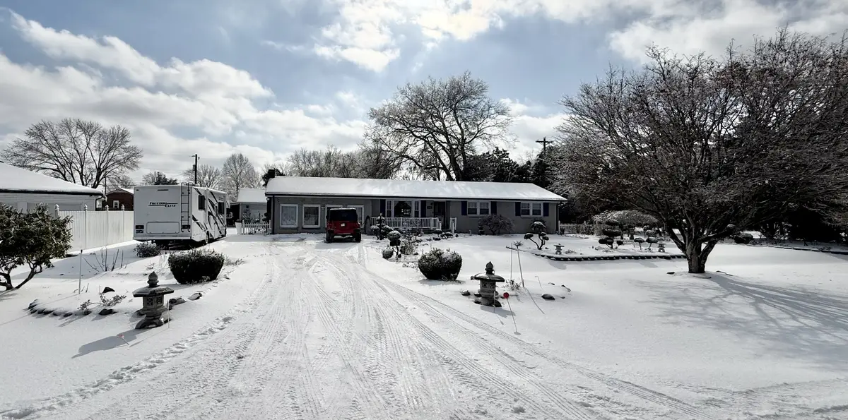 2502 Green Acres Dr, Clarksville, TN 37042 - Image #1