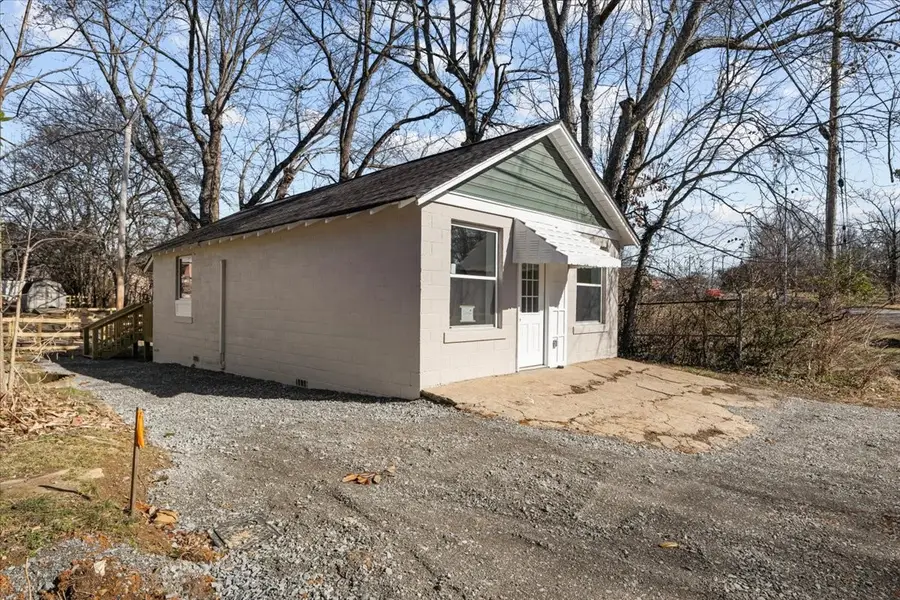 212 Church St, White Bluff, TN 37187 - Image #3