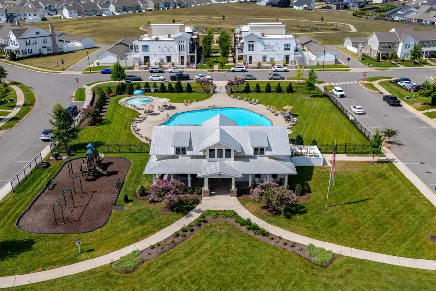 1060 June Wilde Rdg, Spring Hill, TN 37174 - Image #2