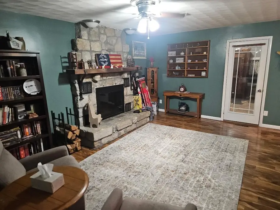 10819 Highway 13, Cumberland City, TN 37050 - Image #2