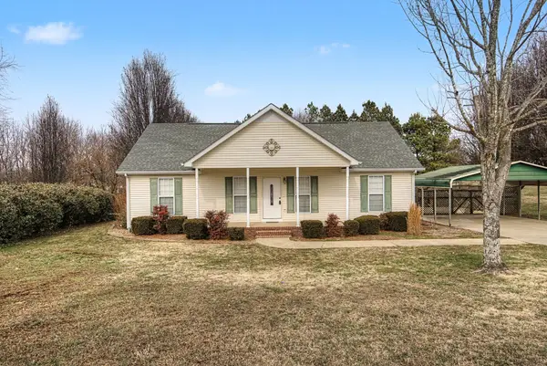 7 Falcon Rd, Fayetteville, TN 37334