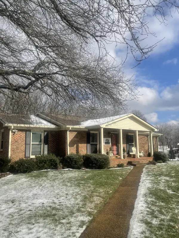 1315 Jewell Dr, Columbia, TN 38401