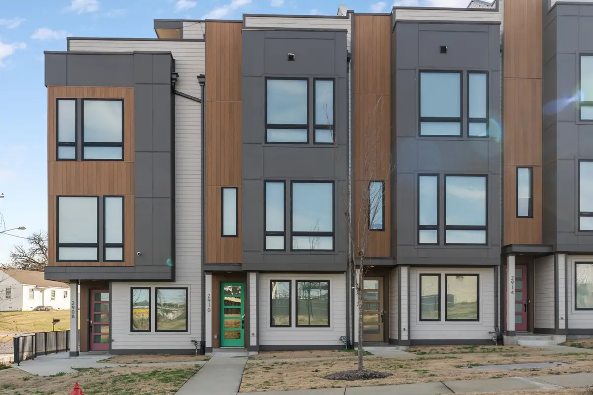 2910 Harlin Dr, Nashville, TN 37211 - #1