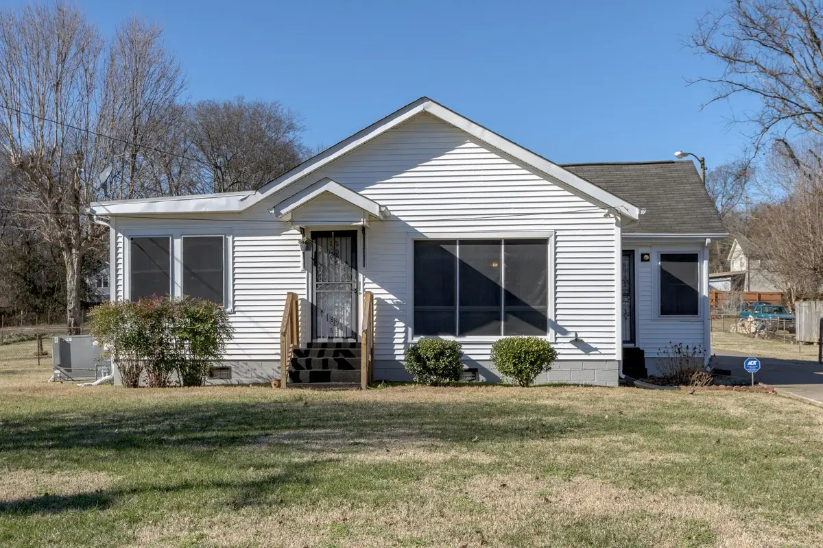 4205 Edwards Ave, Nashville, TN 37216 - Image #1