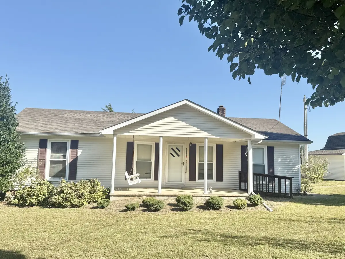 3065 Bucksnort Ridge Rd, Collinwood, TN 38450 - Image #1