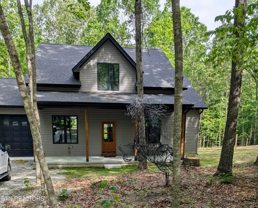 108 Shotgun Annie Rd, Jamestown, TN 38556 - Image #2