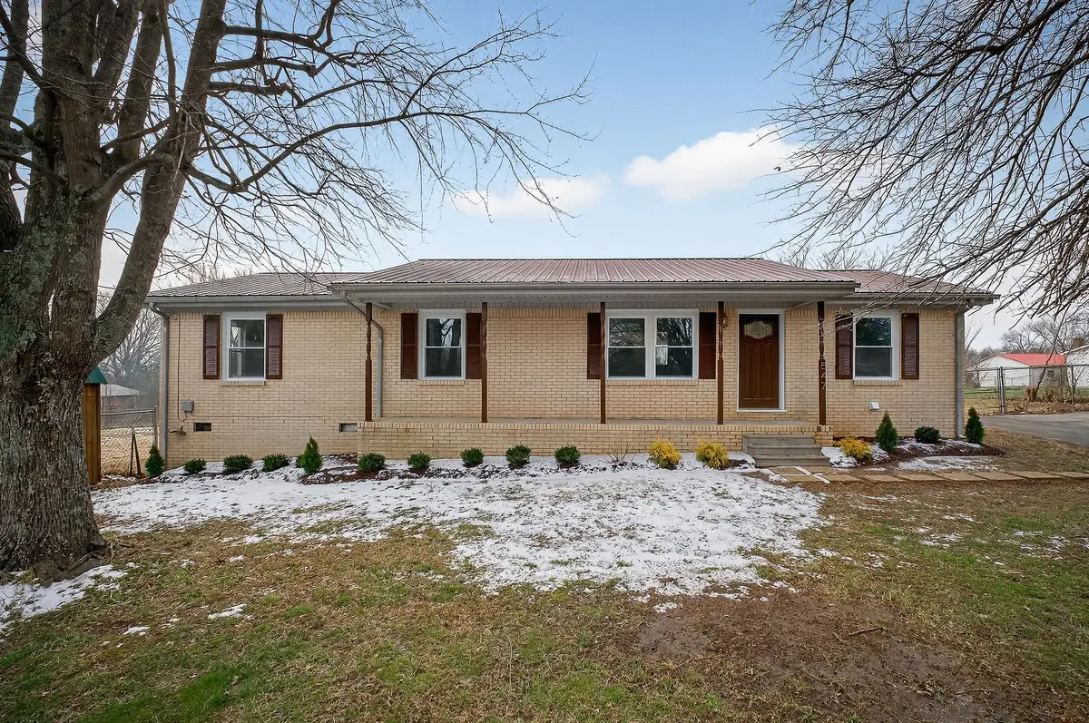 547 Mcquade Cir, McMinnville, TN 37110 - Image #1