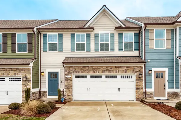 1412 Carderock Springs Dr, Gallatin, TN 37066