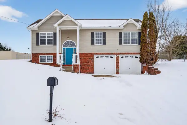 2670 Blue Willow Ct, Clarksville, TN 37042