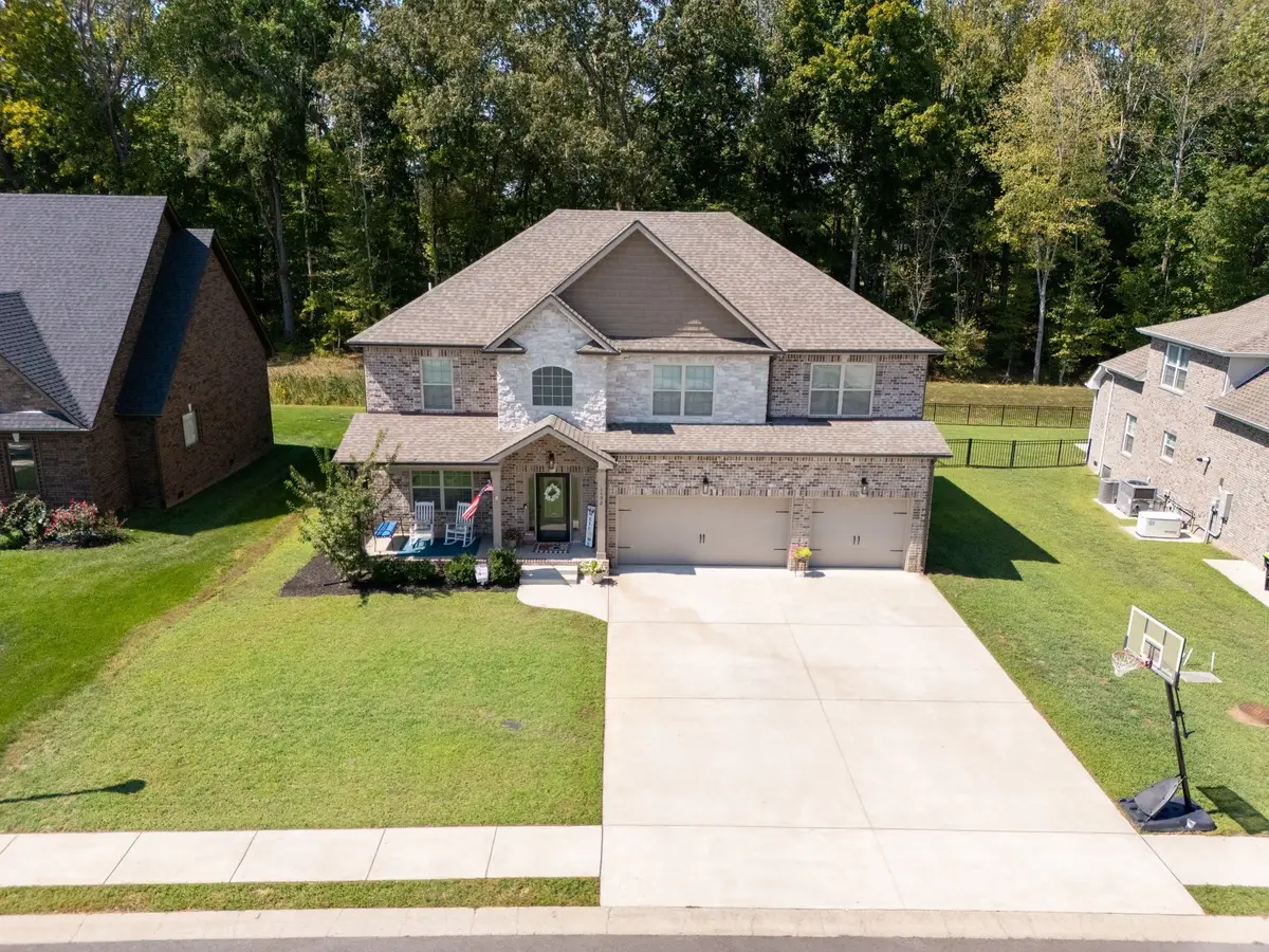 1192 Chagford Dr, Clarksville, TN 37043 - #1