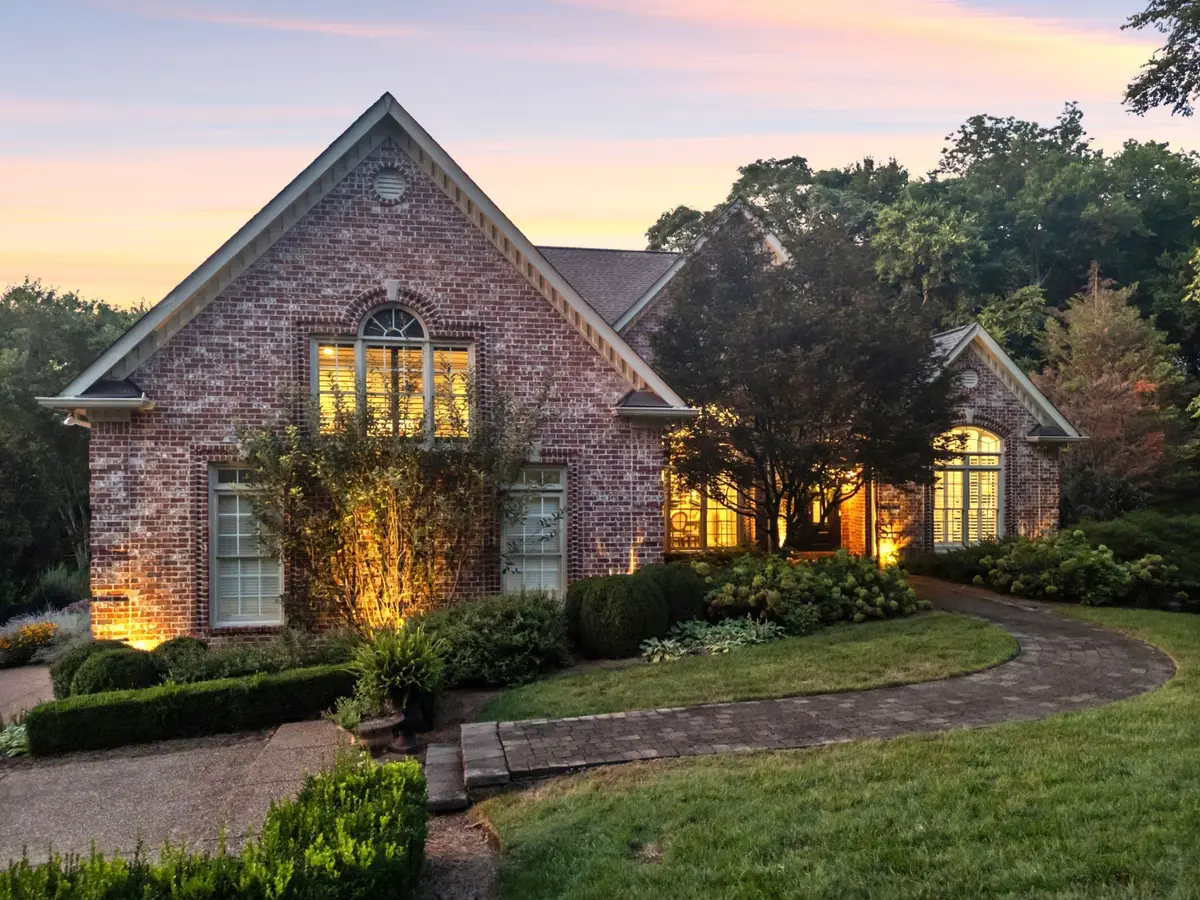 829 Highgrove Cir, Franklin, TN 37069 - #1