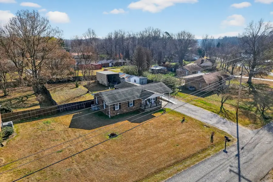 209 Pine Grove Rd, Smithville, TN 37166 - #2