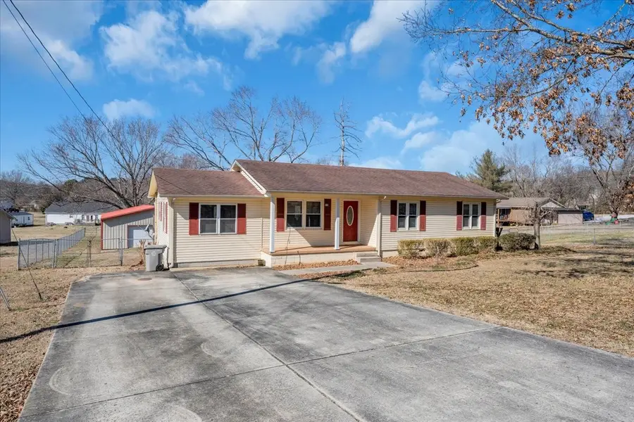 178 Westwood Ct, Estill Springs, TN 37330 - #2