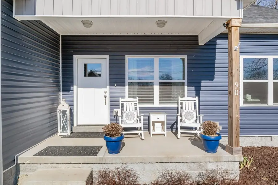 90 College Ct, McEwen, TN 37101 - #3