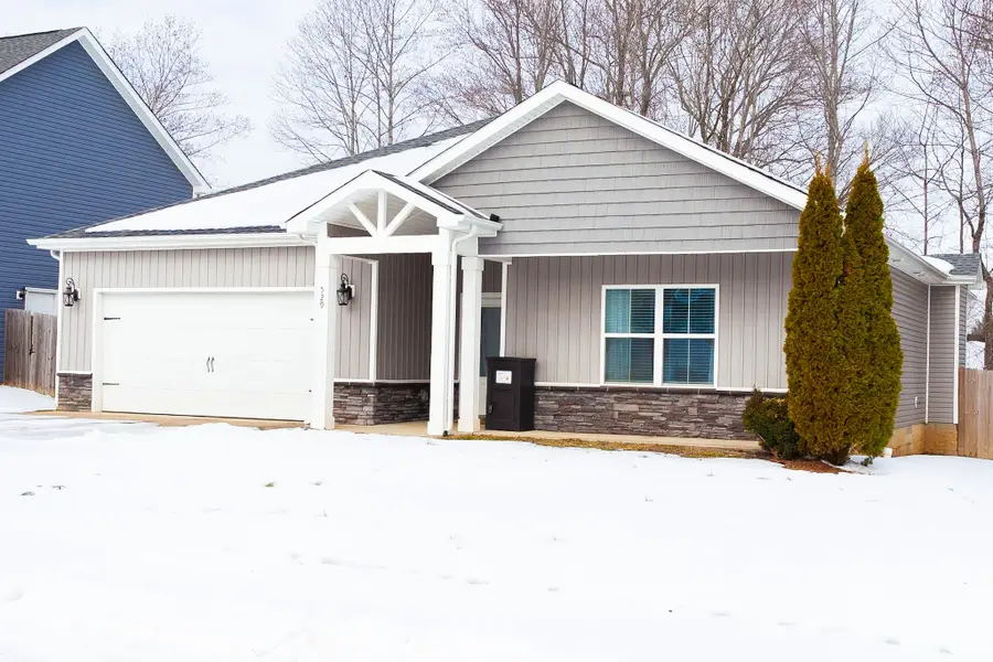 529 Somerset Ln, Clarksville, TN 37042 - Image #2