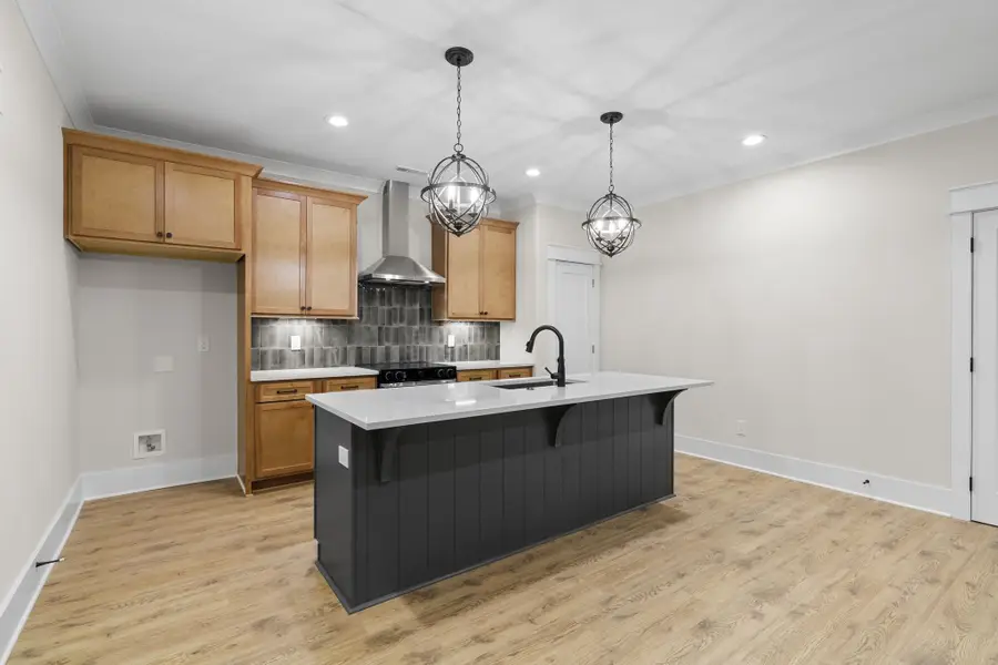 2033 Grace Johns Cir, Murfreesboro, TN 37128 - Image #2