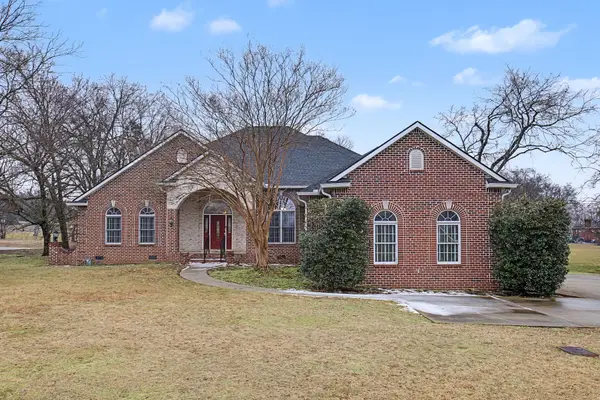 2010 Clintondale Dr, Nashville, TN 37218