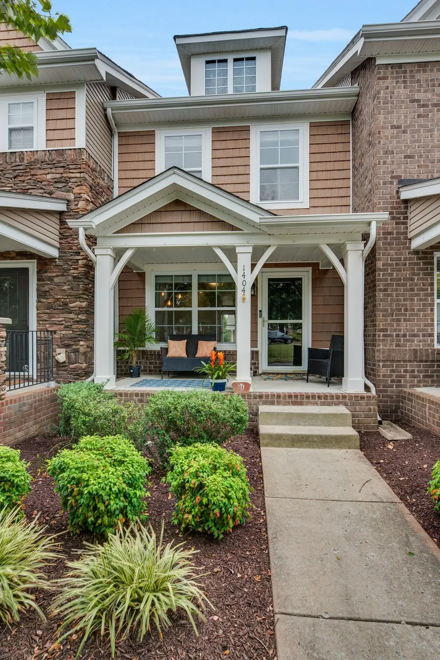 1404 Riverbrook Dr, Hermitage, TN 37076 - Image #2