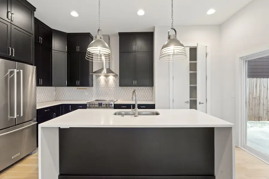 704 26th Ave N, Nashville, TN 37208 - Image #2