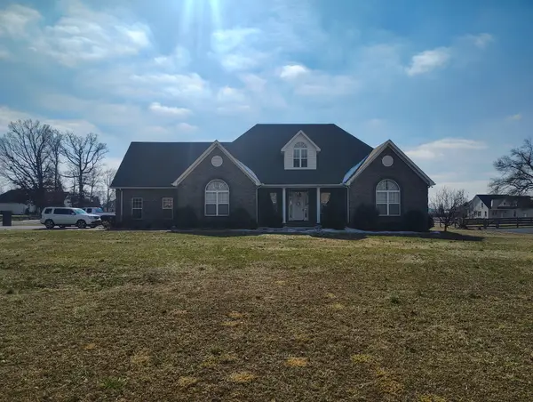 256 Froedge Dr, Lafayette, TN 37083