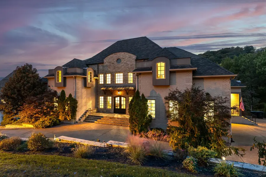 1415 Richland Woods Ln, Brentwood, TN 37027 - #2