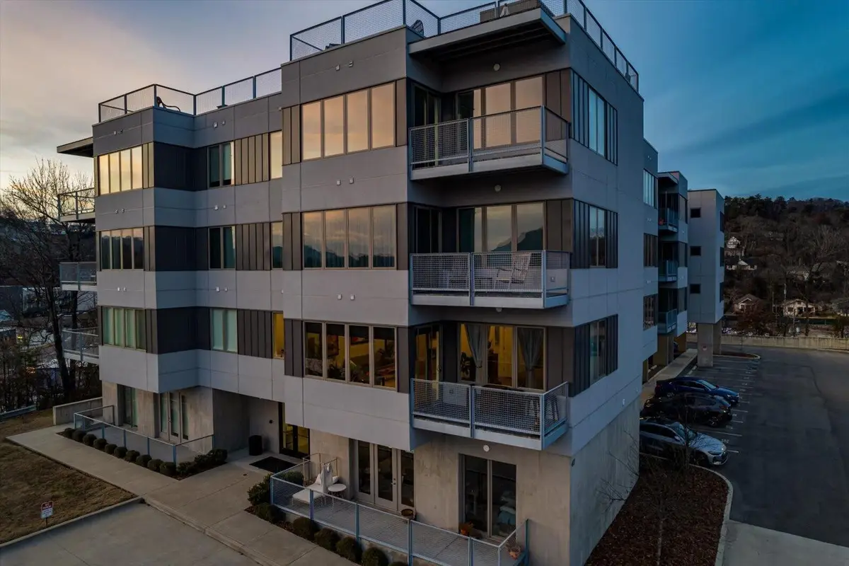 411 Fairpoint Street #202, Chattanooga, TN 37405 - #1