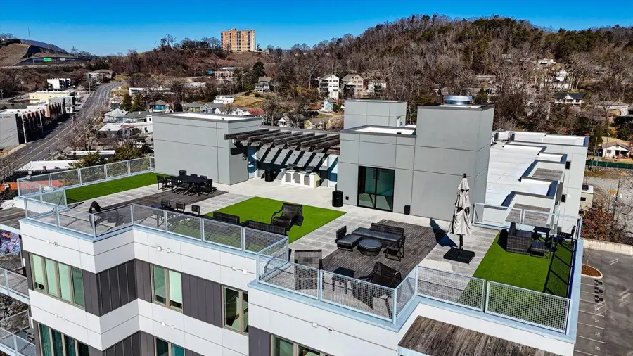 411 Fairpoint Street #202, Chattanooga, TN 37405 - #3