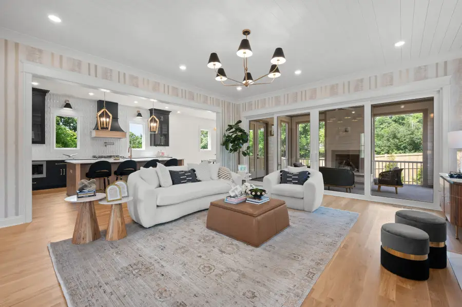 521 31st Ave N, Nashville, TN 37209 - #2