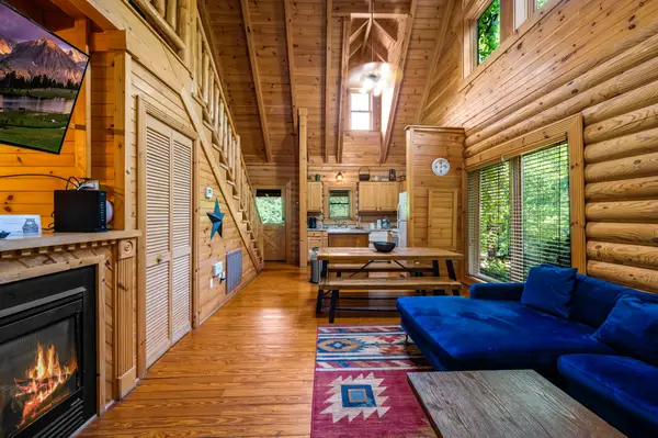 3225 Smoky Ridge Way, Sevierville, TN 37862