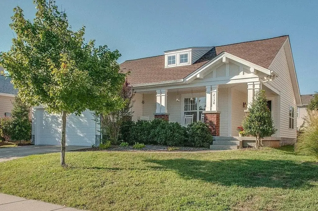 2134 Erin Ln, Mount Juliet, TN 37122 - Image #1