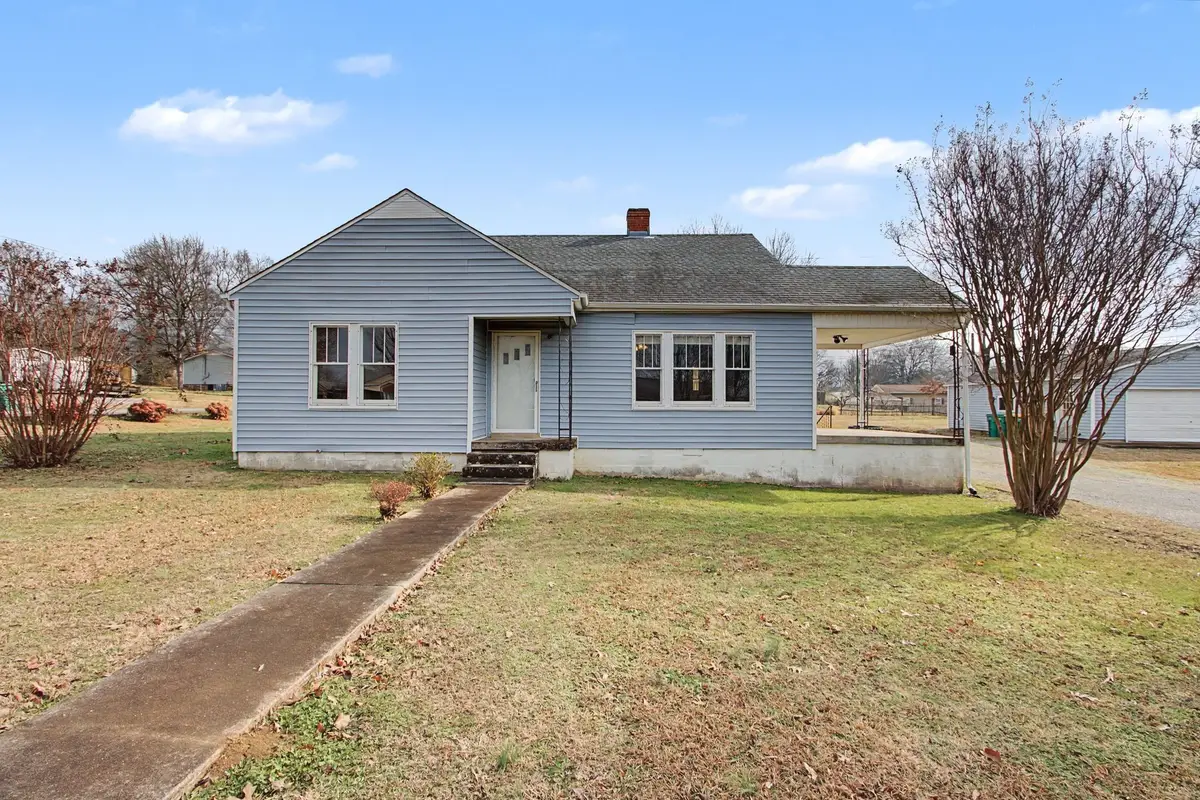 125 Armory Dr, Lewisburg, TN 37091 - Image #1