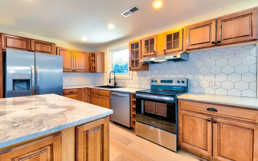 8125 Gordon Ln, Hermitage, TN 37076 - Image #3