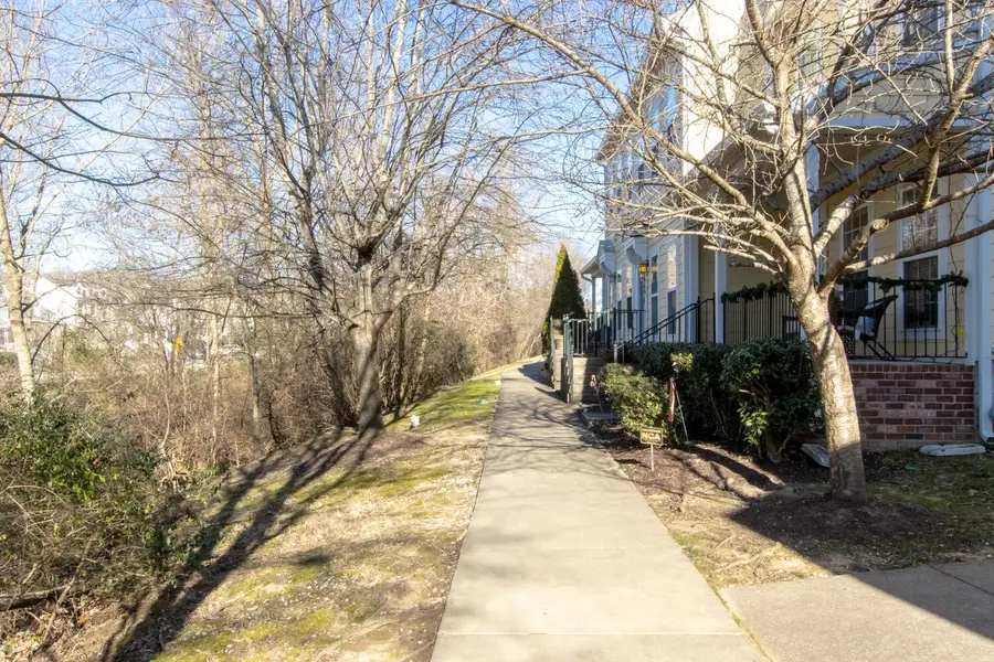 8662 Gauphin Pl, Nashville, TN 37211 - Image #3