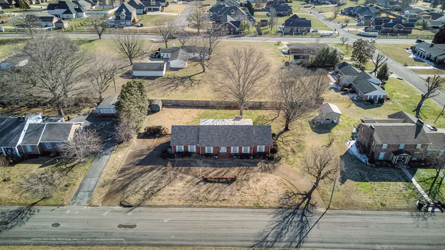 1206 Toben Ter, Lawrenceburg, TN 38464 - #3