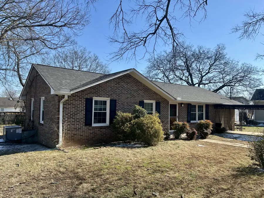 623 Limestone Ave, Lewisburg, TN 37091 - #2